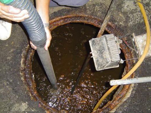 雨湖隔油池清理