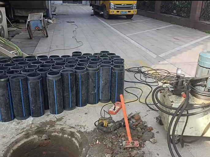 雨湖PE置换管厂家 DN315置换管 非开挖管短管置换